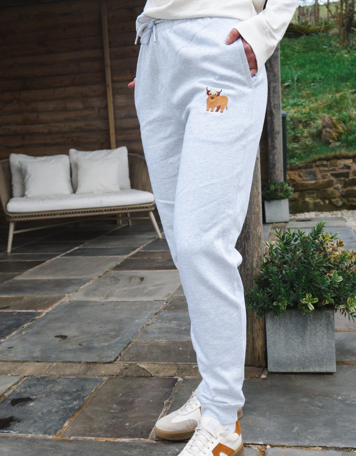 Highland Cow Embroidered Unisex Sweatpants