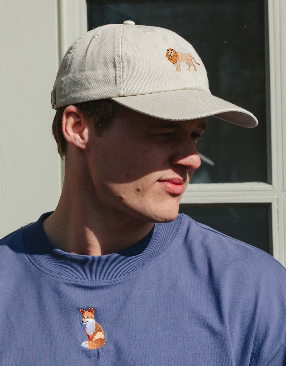 Lion Embroidered Vintage Cap