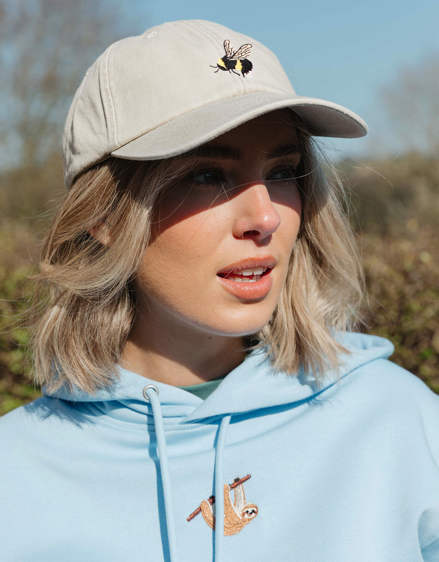 Bumblebee Embroidered Vintage Cap