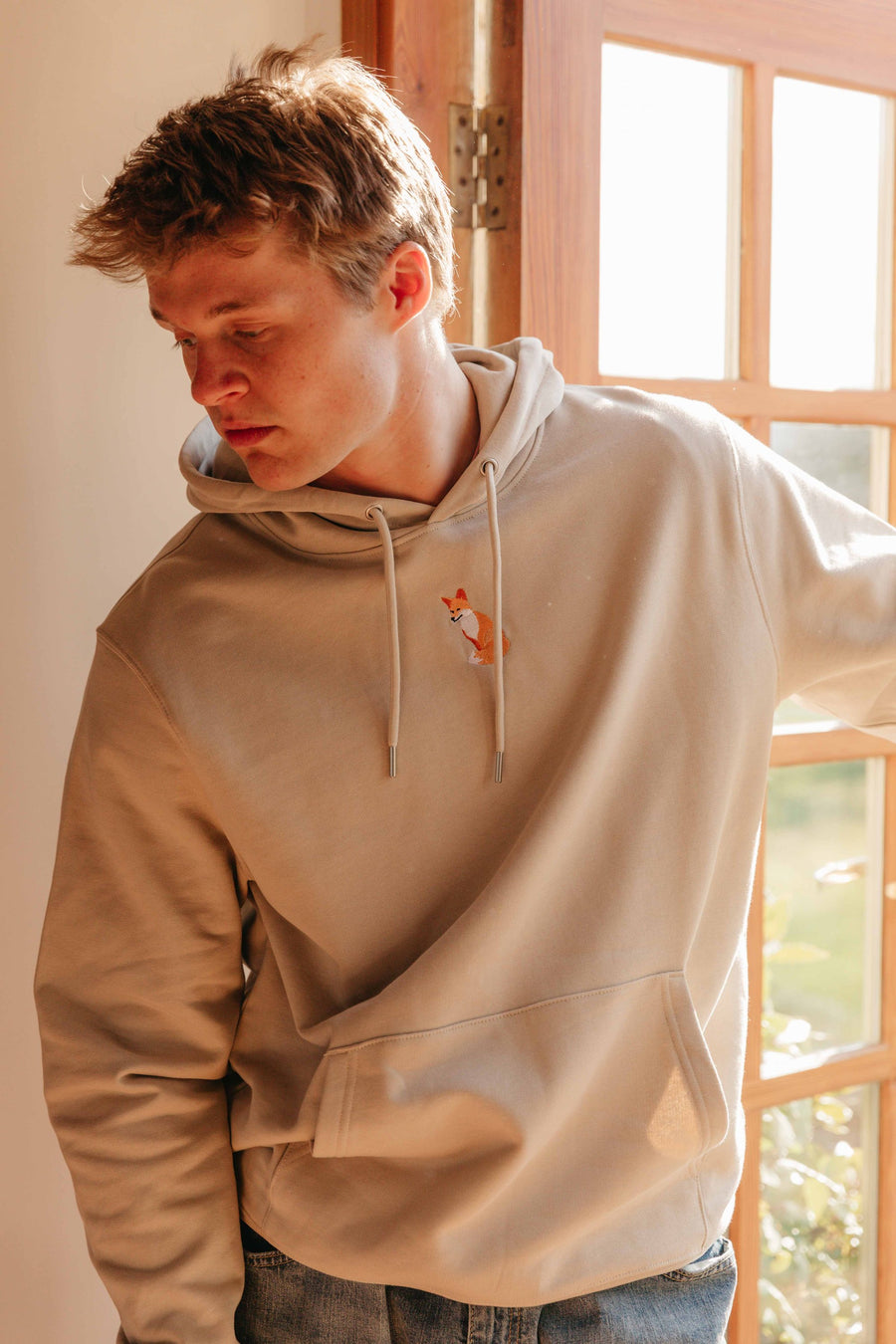 Hoodies & Sweatshirts