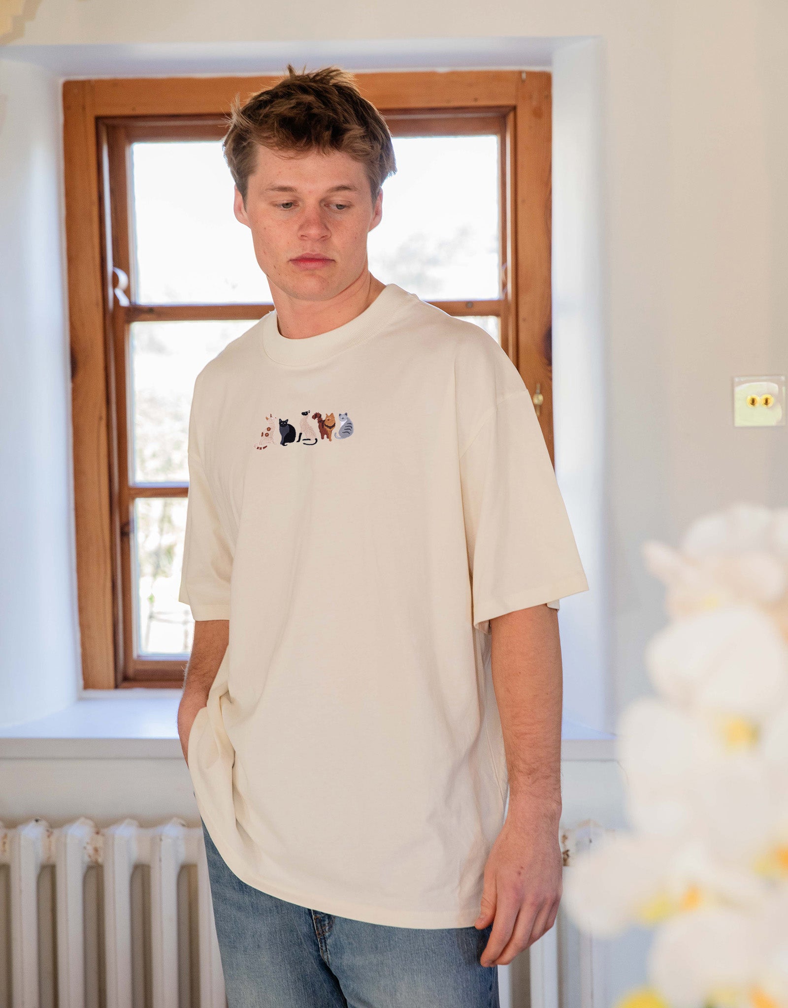 Cats Embroidered Unisex Oversized Tee