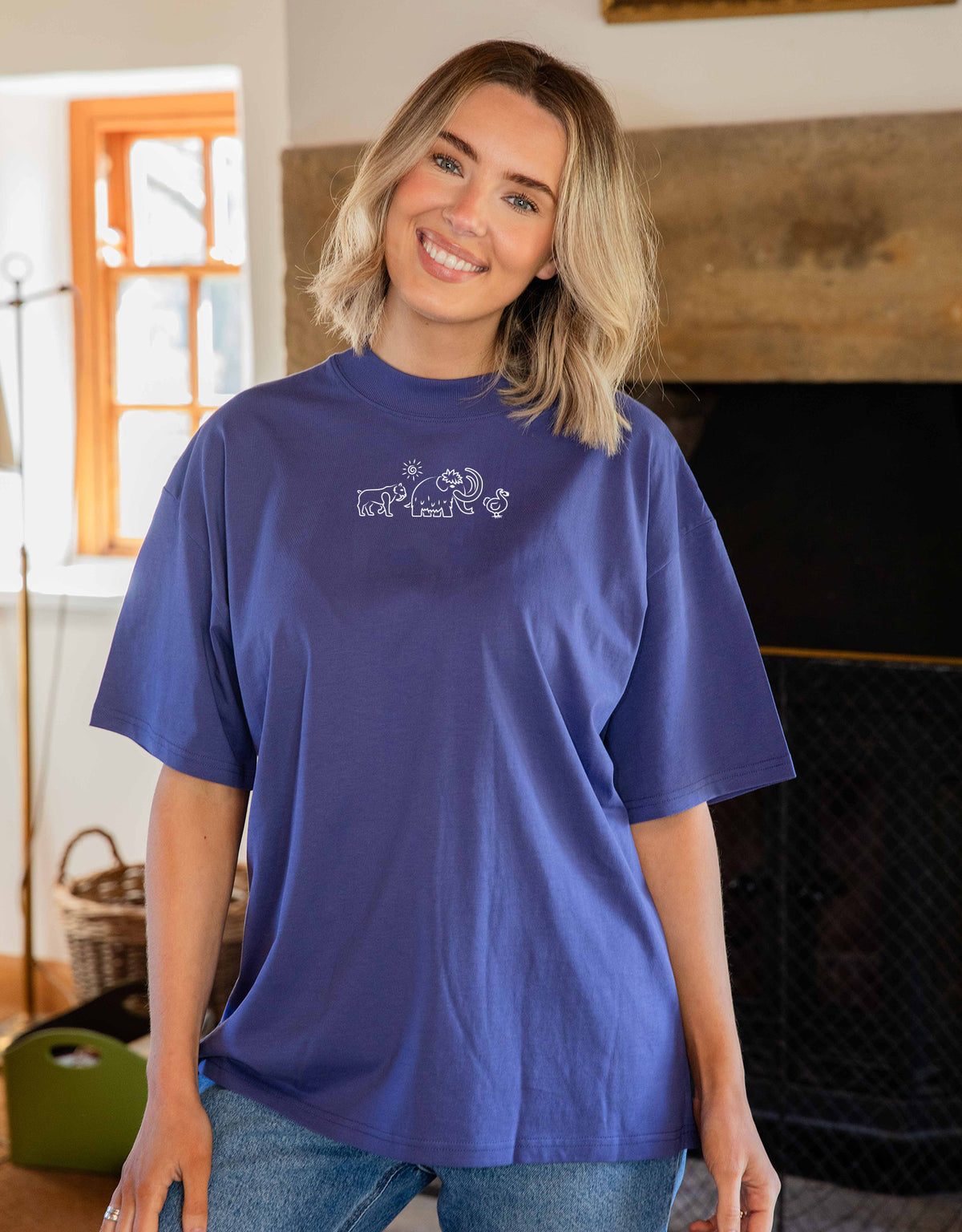 Extinct Drawing Embroidered Unisex Oversized Tee