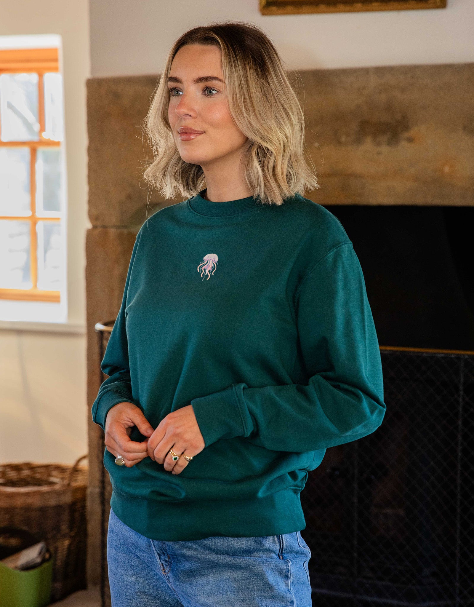 Jellyfish Embroidered Unisex Sweatshirt
