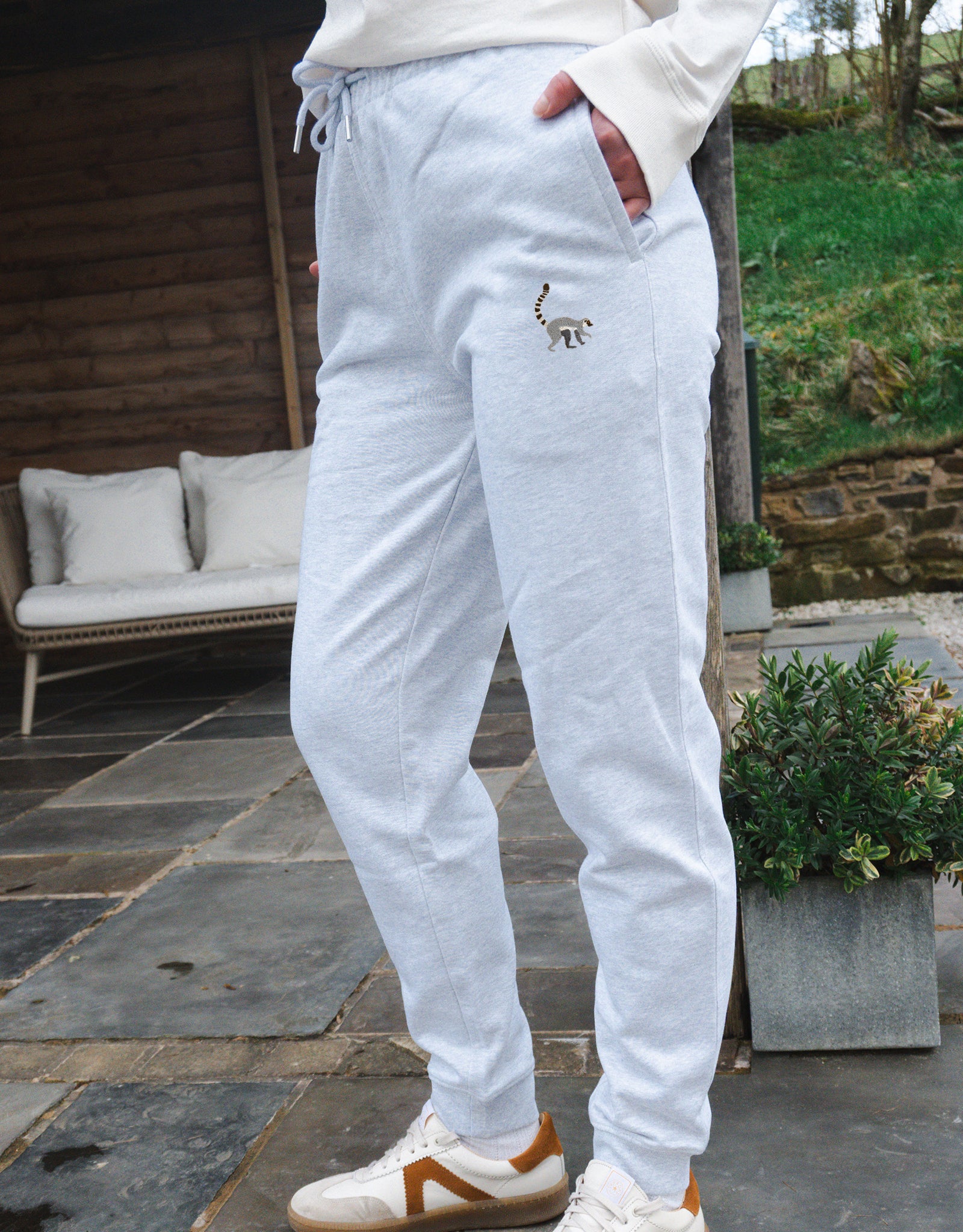 Lemur Embroidered Unisex Sweatpants