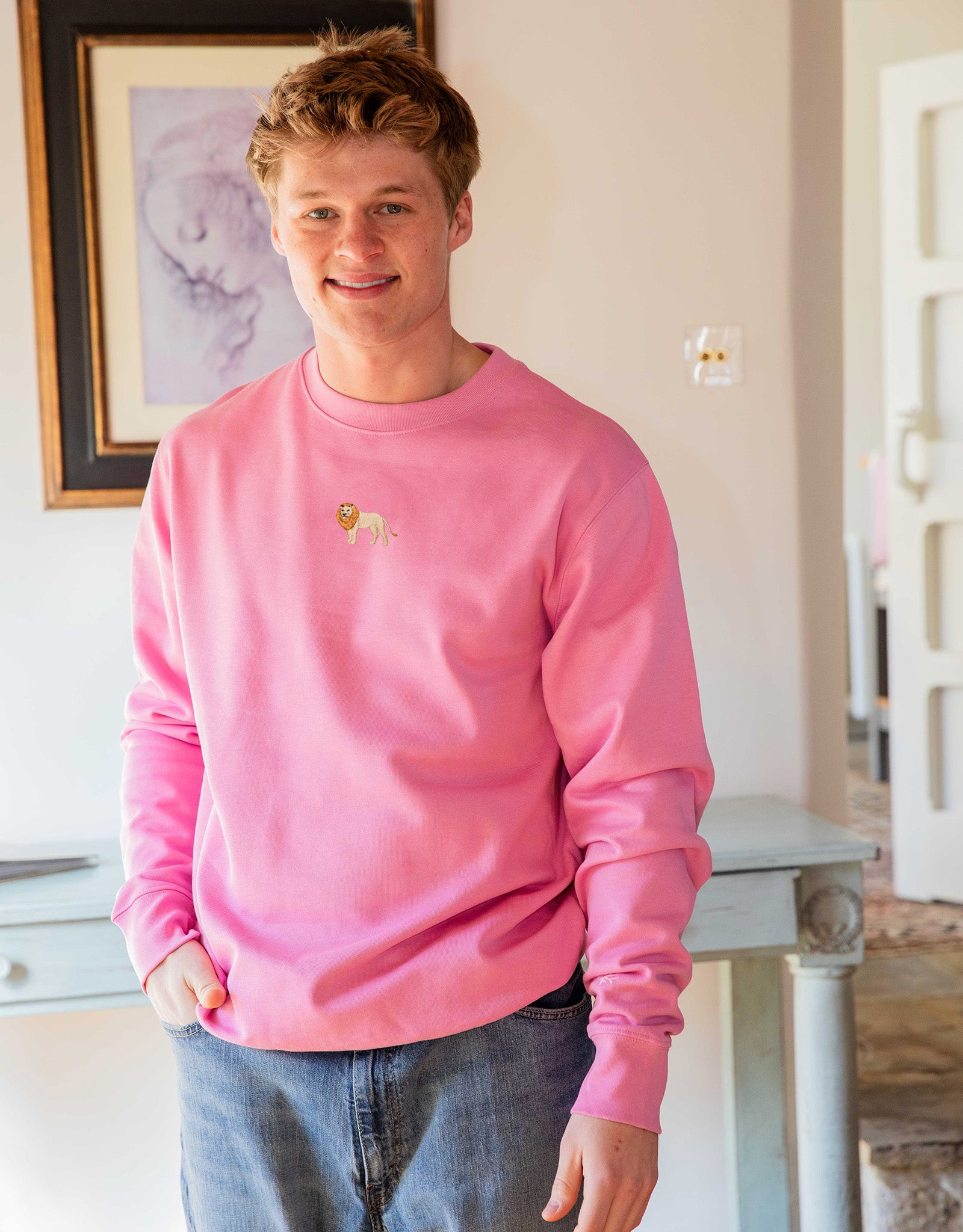Lion Embroidered Unisex Sweatshirt