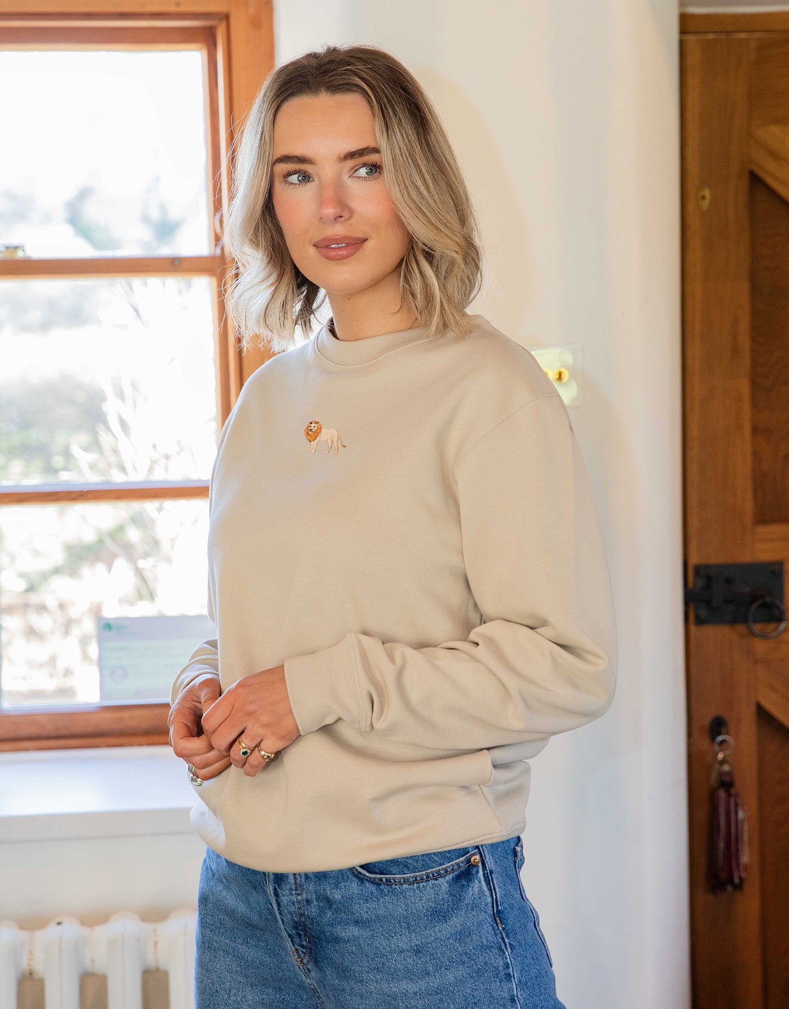 Lion Embroidered Unisex Sweatshirt