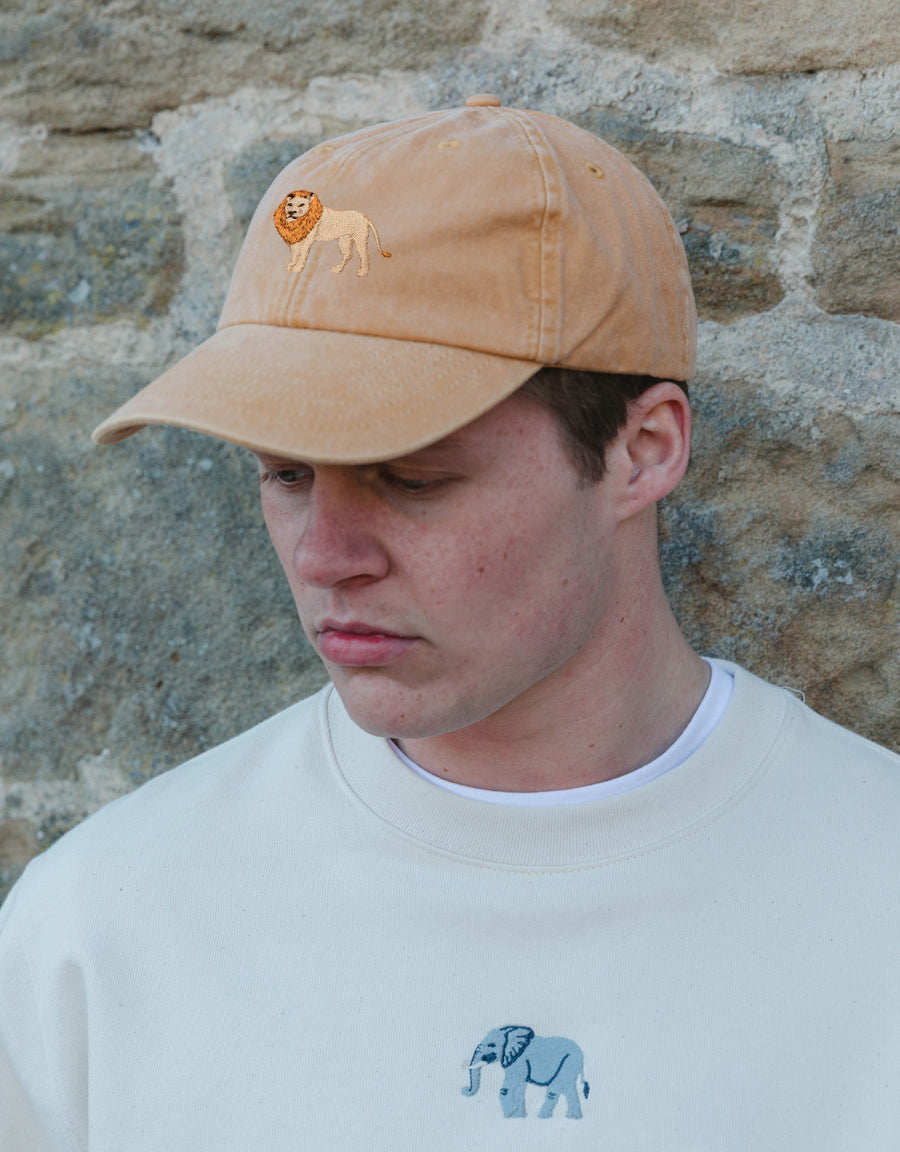 Lion Embroidered Vintage Cap