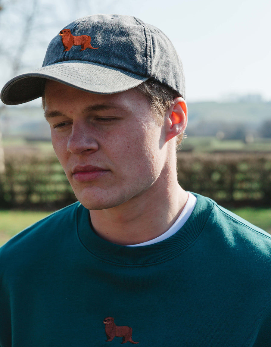 Otter Embroidered Vintage Cap